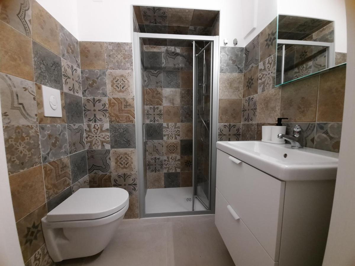 Zia Nenne Holiday Rooms Monopoli Exterior foto
