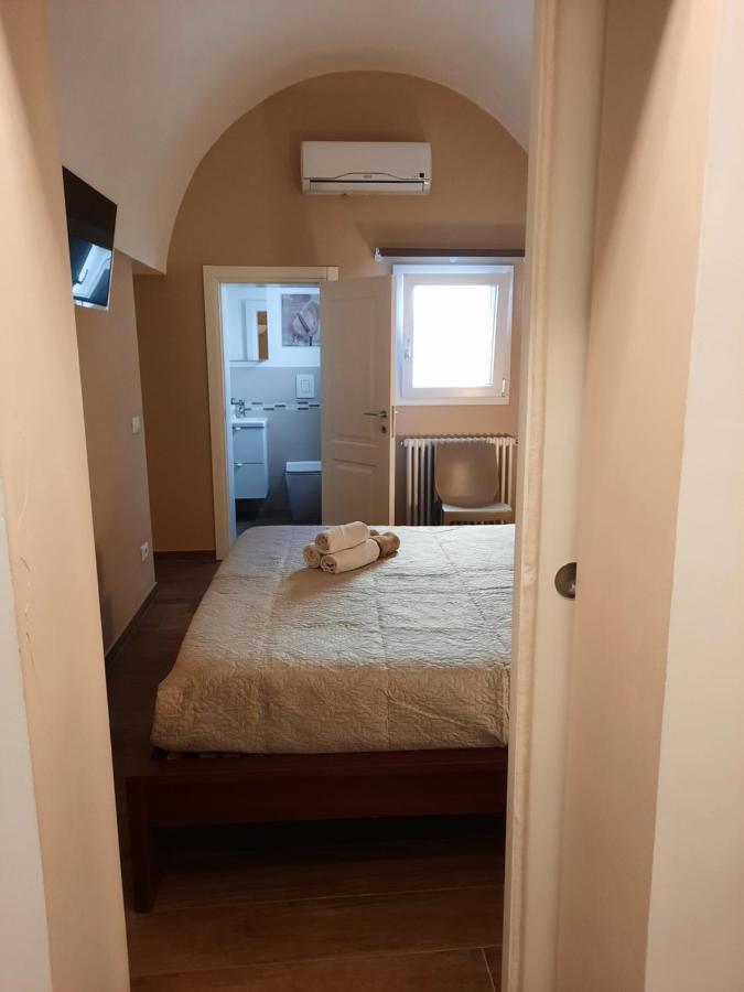 Zia Nenne Holiday Rooms Monopoli Exterior foto